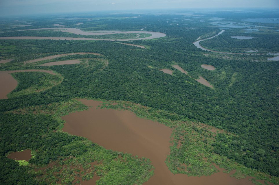 Conservando la Cuenca Amazónica Aguas Amazonicas